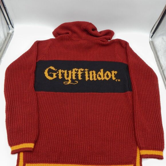 Harry Potter Knit Red Long Sleeve Pullover Hoodie V-Neck Gryffindor House Small - Picture 1 of 10